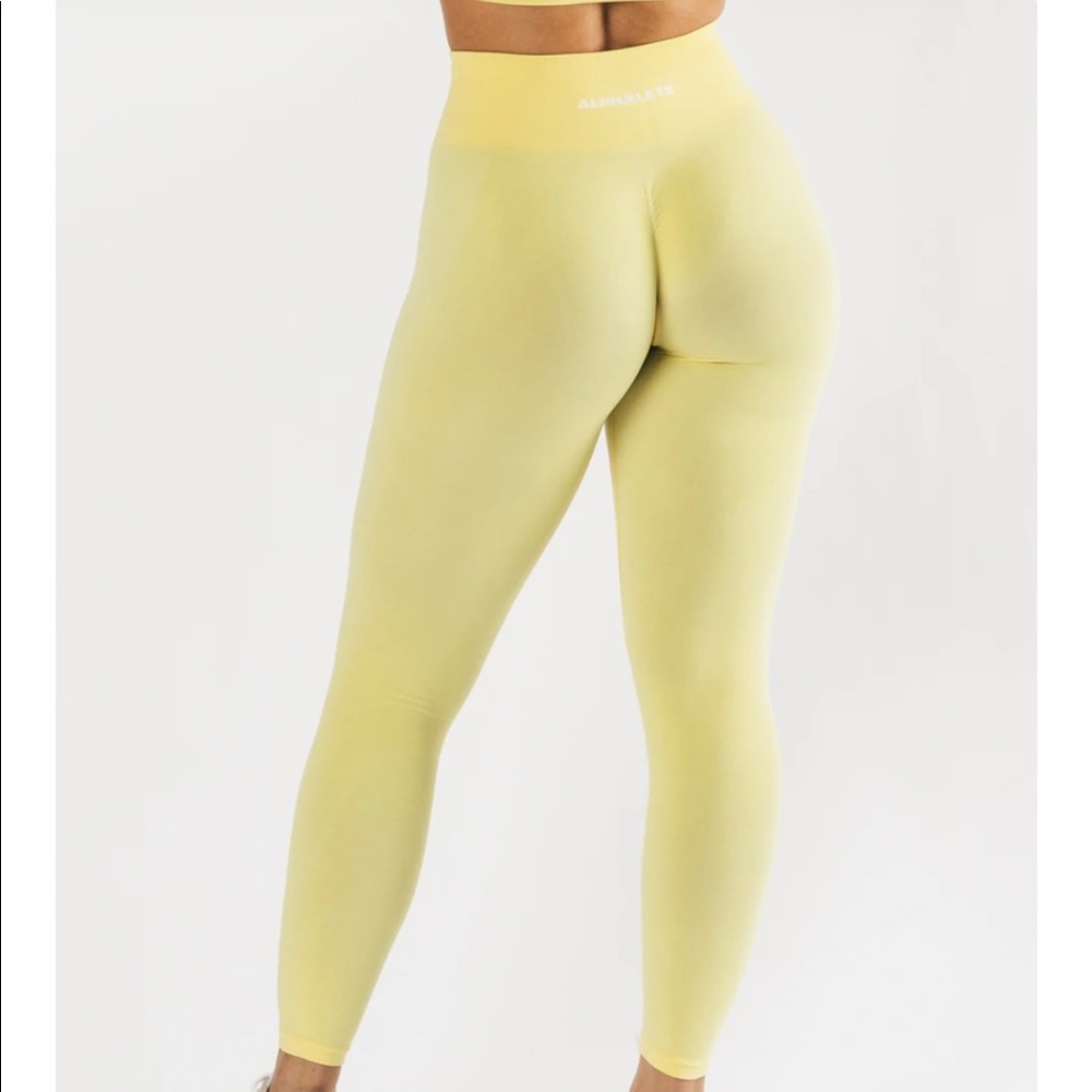 Alphalete leggings